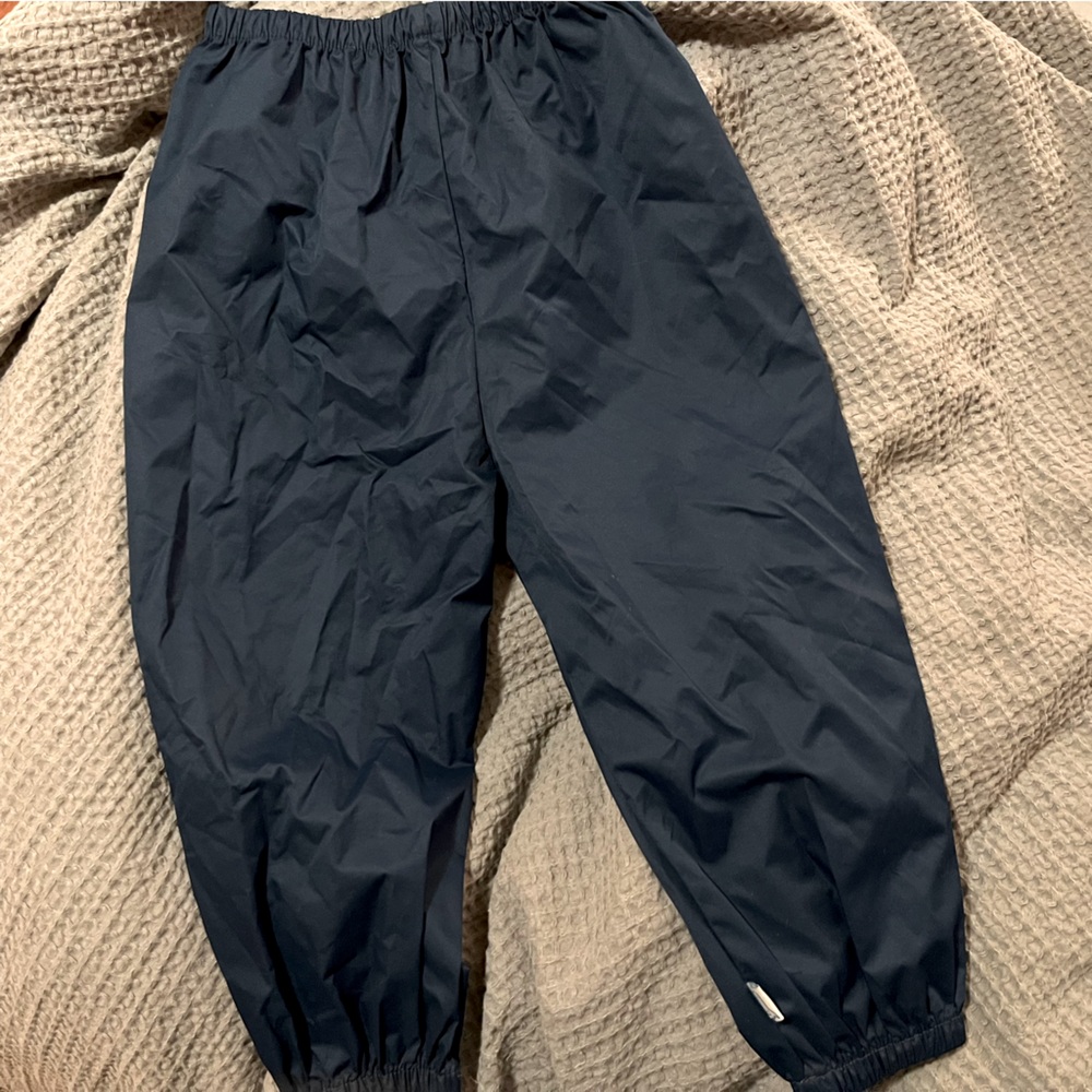 I play rain pants 4/$20